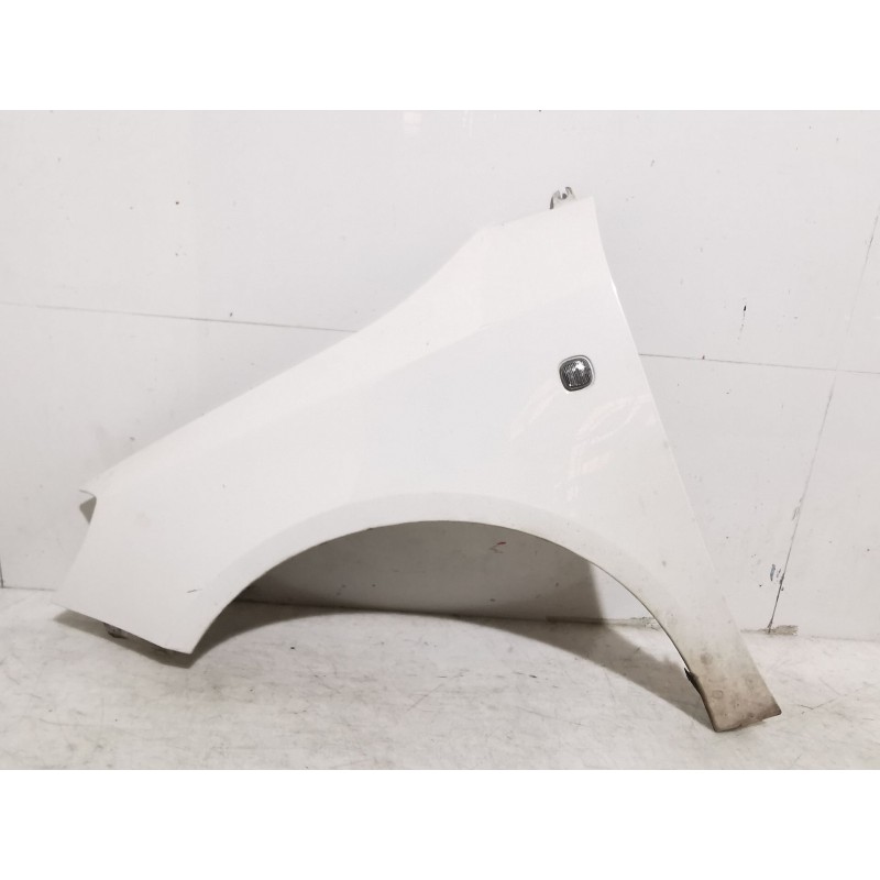 Left front fender Skoda Fabia II (542) | Becerril Scrap Yard