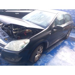 opel astra h (a04) del año 2009