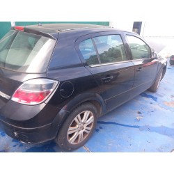 opel astra h (a04) del año 2009