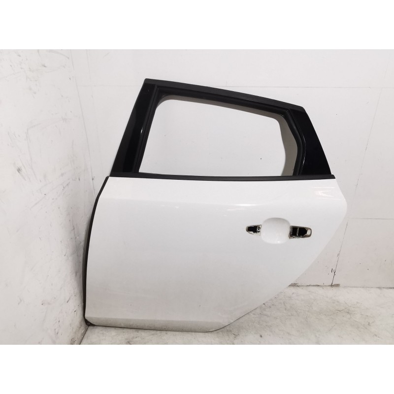 Left rear door Volvo V40 hatchback (525) | Becerril Scrap Yard