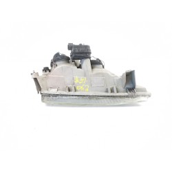 Left headlight Nissan Primera hatchback (P11) | Becerril Scrap Yard