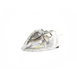 Front right headlight Nissan Primera hatchback (P11) | Becerril Scrap Yard