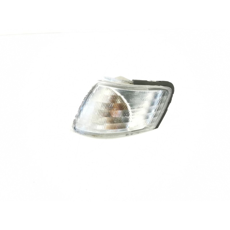 Left front headlight Nissan Primera hatchback (P11) | Becerril Scrap Yard