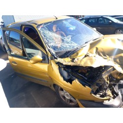 تفكيك Renault megane SCÉNIC (JA0/1_) 1.9 dTi (JA0N) Diesel من عام 1999 بمحرك F9Q 736,F9Q 730,F9Q 734