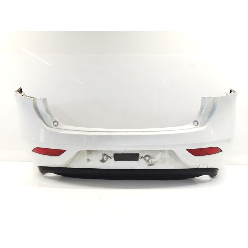 Paraurti posteriore Volvo V40 hatchback (525) | Desguace Becerril