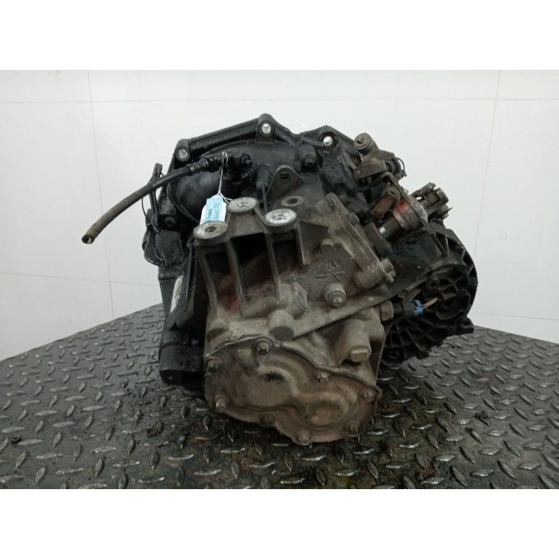 Gearbox Opel Astra h (A04) | Becerril Scrap Yard