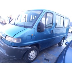 peugeot boxer autobús (230p) del año 2001
