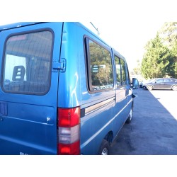 peugeot boxer autobús (230p) del año 2001