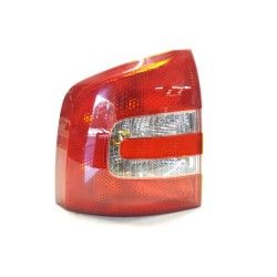 Left rear taillight Skoda Octavia II combi (1Z5) | Becerril Scrap Yard