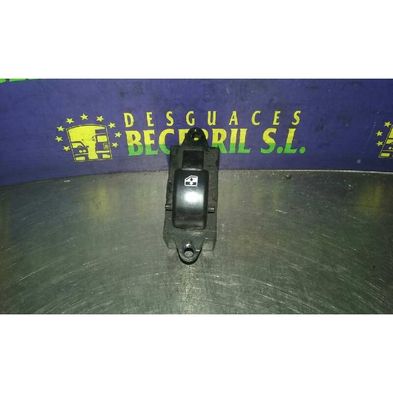 Recambio de mando elevalunas trasero izquierdo para chevrolet tacuma se referencia OEM IAM 96190777  