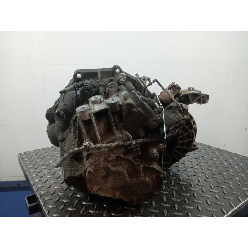 Gearbox Opel Zafira a monospace (T98) | Becerril Scrap Yard