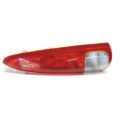 Recambio de piloto trasero derecho para chevrolet tacuma monospace (u100) 1.6 referencia OEM IAM 300527R  