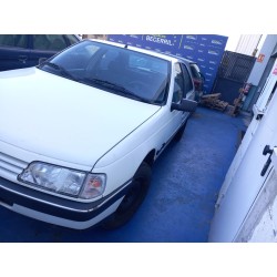 تفكيك Peugeot 405 II (4B) 1.9 TD Diesel من عام 1993 بمحرك DHY (XUD9TE)
