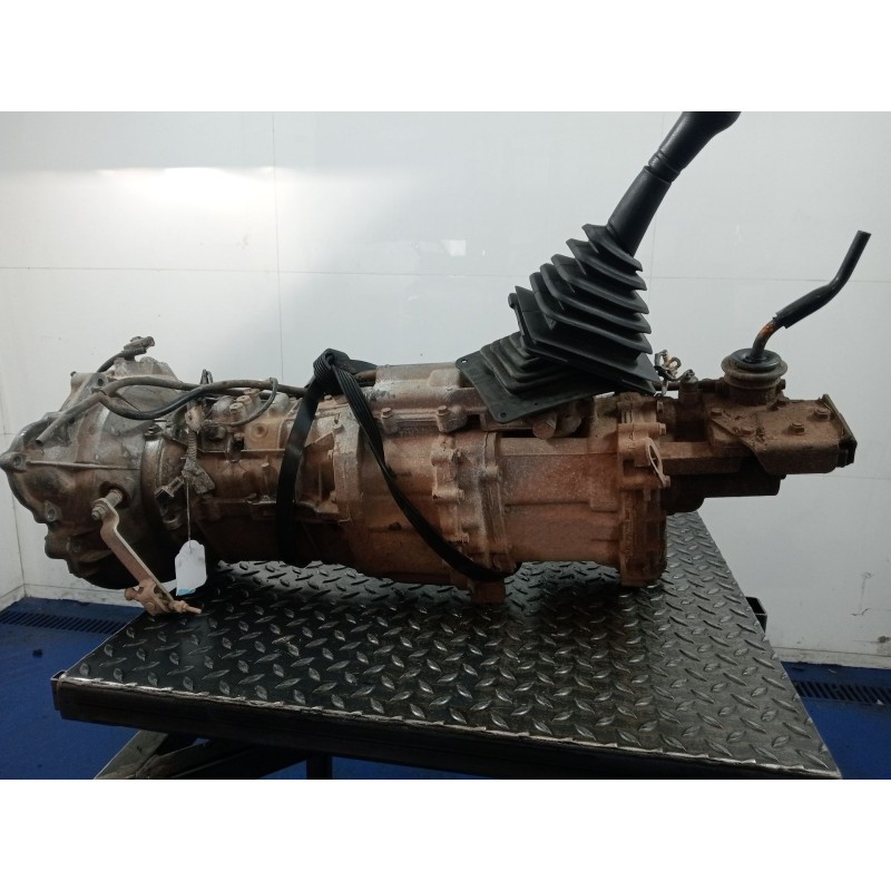 Gearbox SANTANA 300 todo terreno, abierta | Becerril Scrap Yard