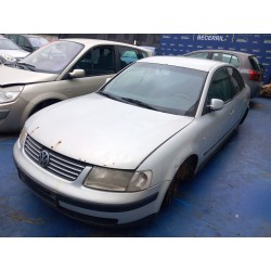 Détail des pièces pour Volkswagen passat B5 (3B2) 1.9 TDI Diesel de l'année 2000 avec le moteur ATJ,AJM
