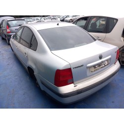 Détail des pièces pour Volkswagen passat B5 (3B2) 1.9 TDI Diesel de l'année 2000 avec le moteur ATJ,AJM