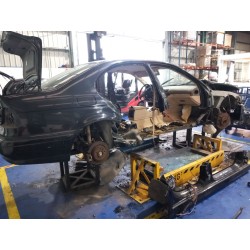 Détail des pièces pour Bmw 5 (E39) 530 d Diesel de l'année 2005 avec le moteur M57 D30 (306D1)