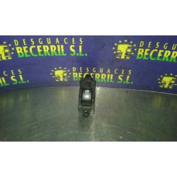 Recambio de mando elevalunas delantero derecho para chevrolet tacuma se referencia OEM IAM 96190777  