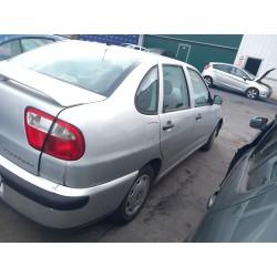 seat cordoba vario (6k5) del año 2001
