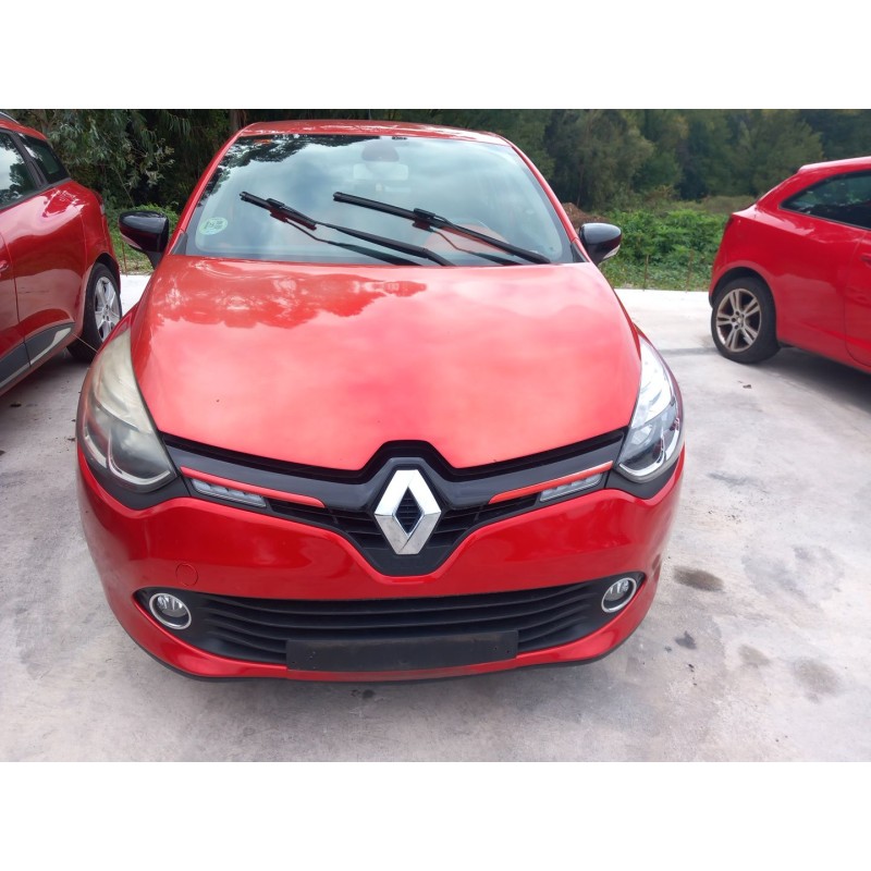 تفكيك Renault clio IV (BH_) 1.5 dCi 90 Diesel من عام 2013 بمحرك K9K 608