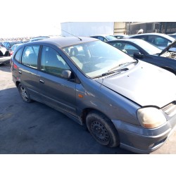 تفكيك Nissan almera tino (V10) 2.2 dCi Diesel من عام 2005 بمحرك YD22DDTI