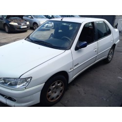 Détail des pièces pour Peugeot 306 (7B, N3, N5) 1.9 D Diesel de l'année 2000 avec le moteur WJZ (DW8)
