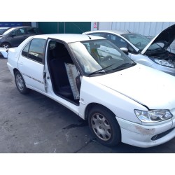 Détail des pièces pour Peugeot 306 (7B, N3, N5) 1.9 D Diesel de l'année 2000 avec le moteur WJZ (DW8)
