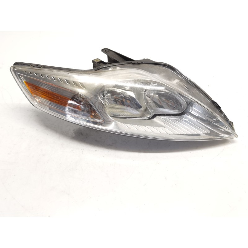 Right headlight Ford Mondeo IV (BA7) | Becerril Scrap Yard