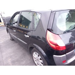 تفكيك Renault SCÉNIC II (JM0/1_) 1.5 dCi (JM1E, JM16) Diesel من عام 2007 بمحرك K9K 732