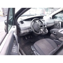 تفكيك Renault SCÉNIC II (JM0/1_) 1.5 dCi (JM1E, JM16) Diesel من عام 2007 بمحرك K9K 732