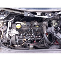 تفكيك Renault SCÉNIC II (JM0/1_) 1.5 dCi (JM1E, JM16) Diesel من عام 2007 بمحرك K9K 732