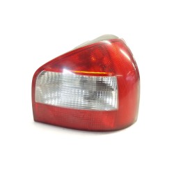 Piloto trasero derecho audi A3 (8L1) oem 8L0945096C / 8L0945096A