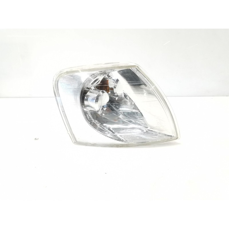 Front right headlight Volkswagen Passat B5 variant (3B5) | Becerril Scrap Yard