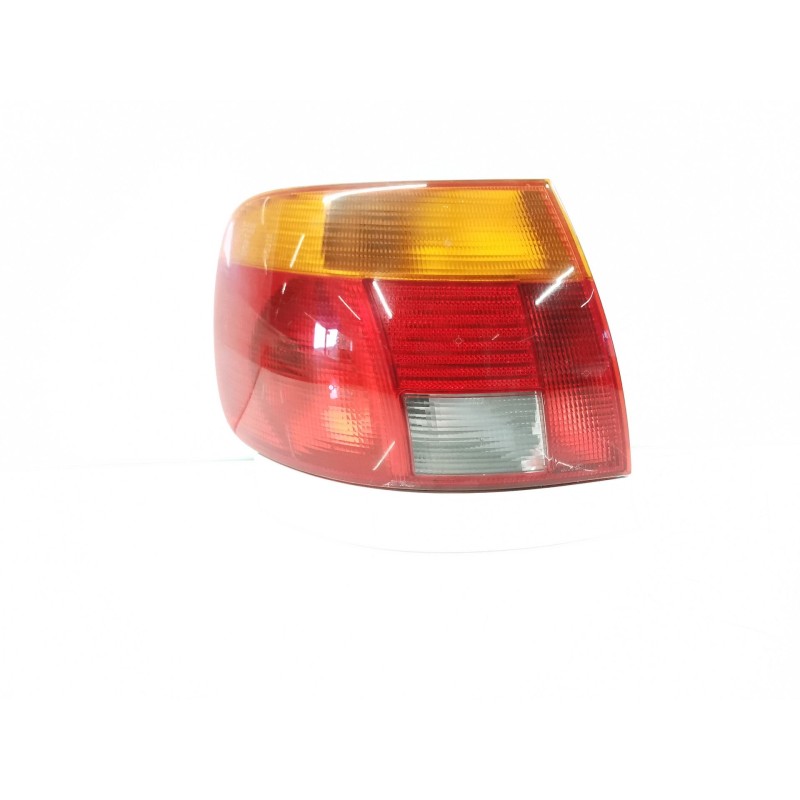 Left rear taillight Audi A4 B5 (8D2) | Becerril Scrap Yard