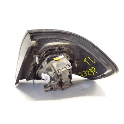 Piloto traseiro esquerdo Nissan Primera hatchback (P11) | Desguace Becerril