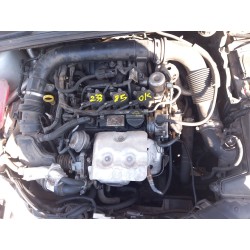 ford focus iii sedán del año 2015