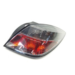 المصباح الخلفي الأيمن opel astra h gtc (A04) oem 1222356