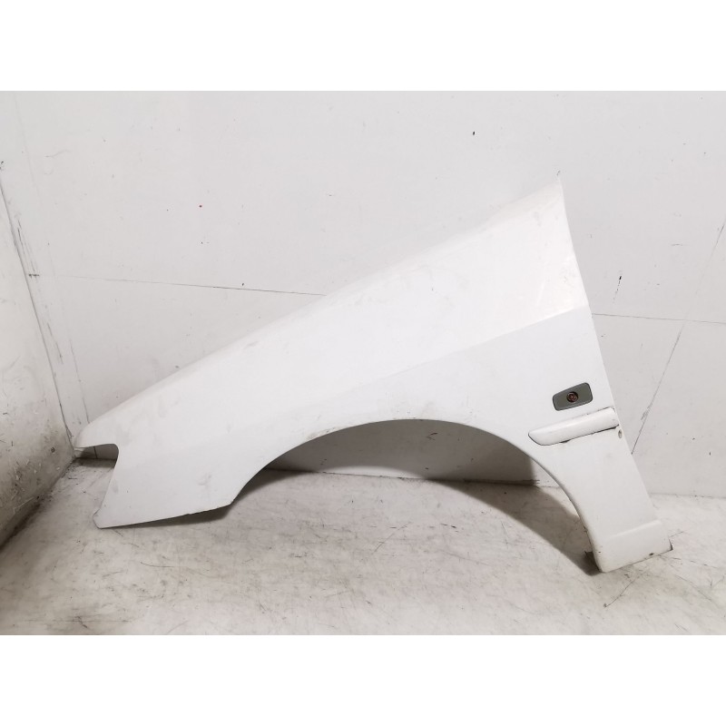 الجناح الأمامي الأيسر Peugeot 306 (7B, N3, N5) | Desguace Becerril