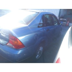 ford focus i sedán (dfw) del año 2001