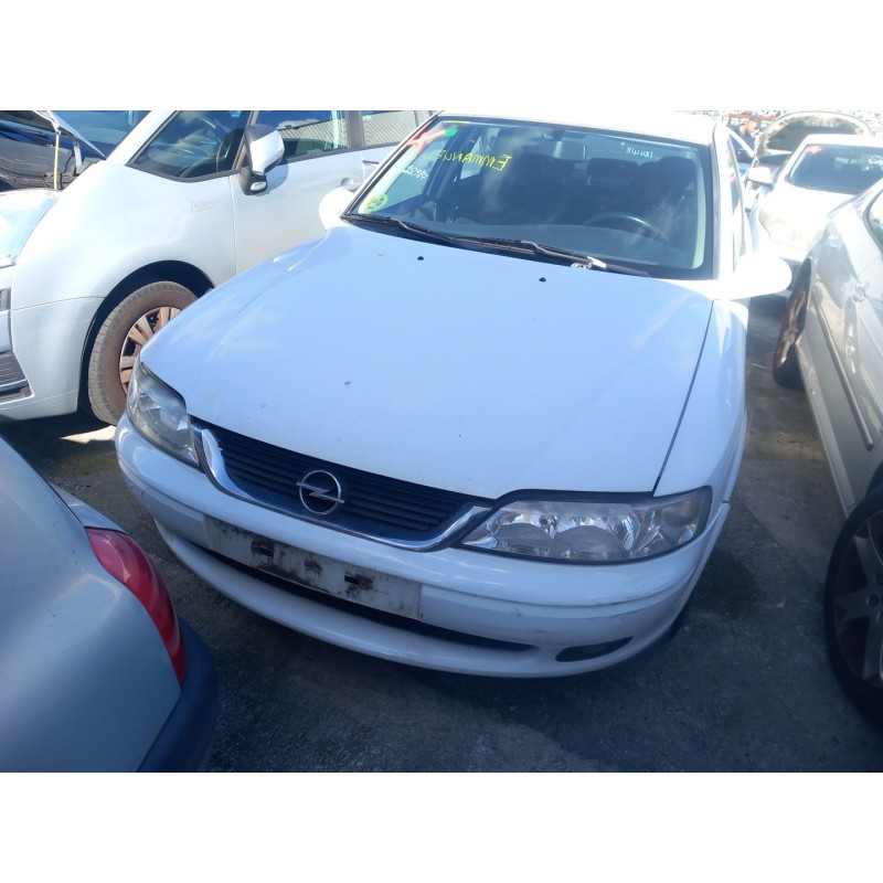 opel vectra b (j96) del año 2001
