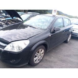 opel astra h (a04) del año 2009