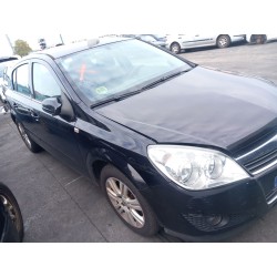 opel astra h (a04) del año 2009