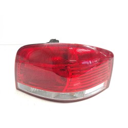 المصباح الخلفي الأيمن audi A3 sportback (8PA) oem 8P0945096