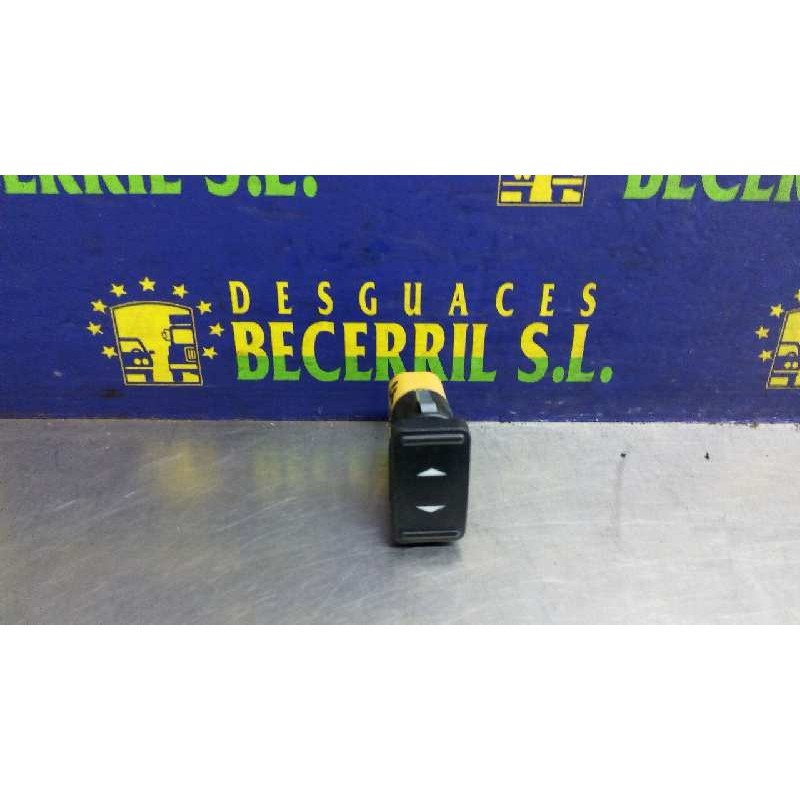 Recambio de mando elevalunas delantero derecho para ford focus turnier (cb4) trend referencia OEM IAM 6M2T14529DA Recambio de mando elevalunas delantero derecho para ford focus turnier (cb4) trend referencia OEM IAM 6M2T14529DA