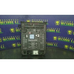 Recambio de caja reles / fusibles para citroen c5 berlina 2.0 hdi x referencia OEM IAM 9645352980  