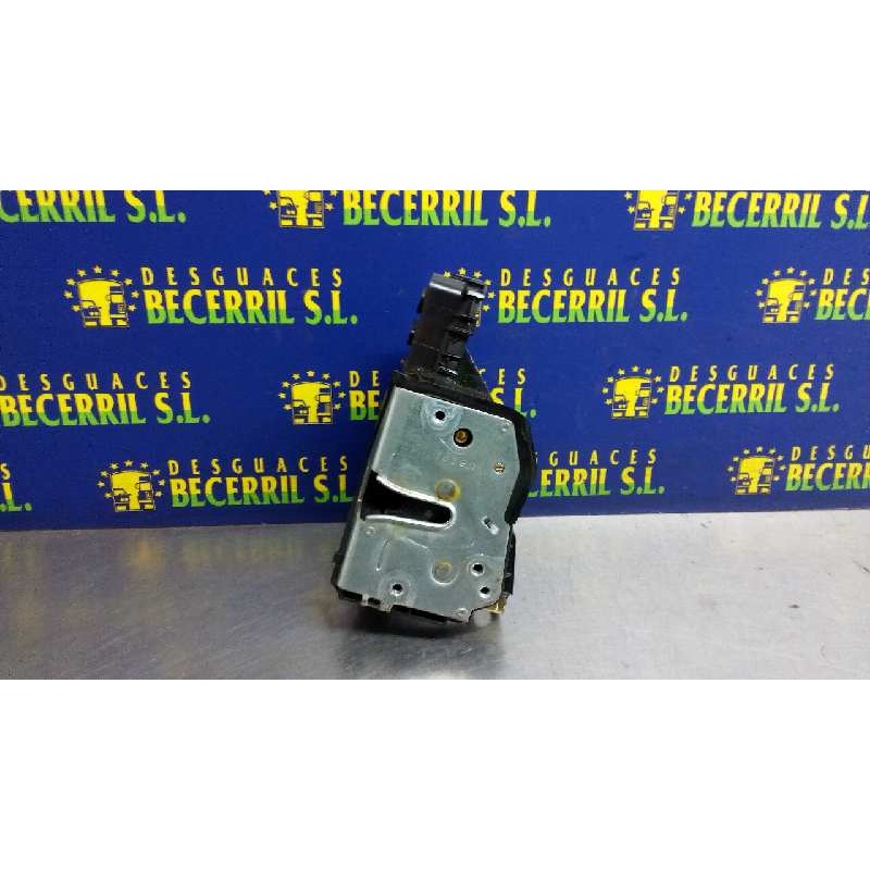 Recambio de cerradura puerta trasera derecha para bmw serie 3 berlina (e46) 320d referencia OEM IAM   