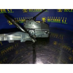 Recambio de cerradura puerta trasera derecha para renault megane ii berlina 5p confort expression referencia OEM IAM 8200028429 