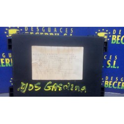 Recambio de caja reles / fusibles para peugeot 405 berlina gl bolero referencia OEM IAM 9611405180 9563533980 9753498780