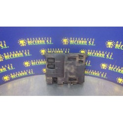 Recambio de caja reles / fusibles para citroen xsara break 1.9 d sx referencia OEM IAM 9649053580  