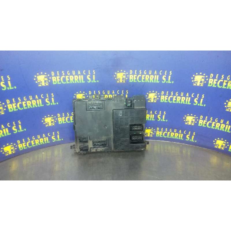 Recambio de caja reles / fusibles para citroen xsara berlina 1.9 d x referencia OEM IAM 9648546380  